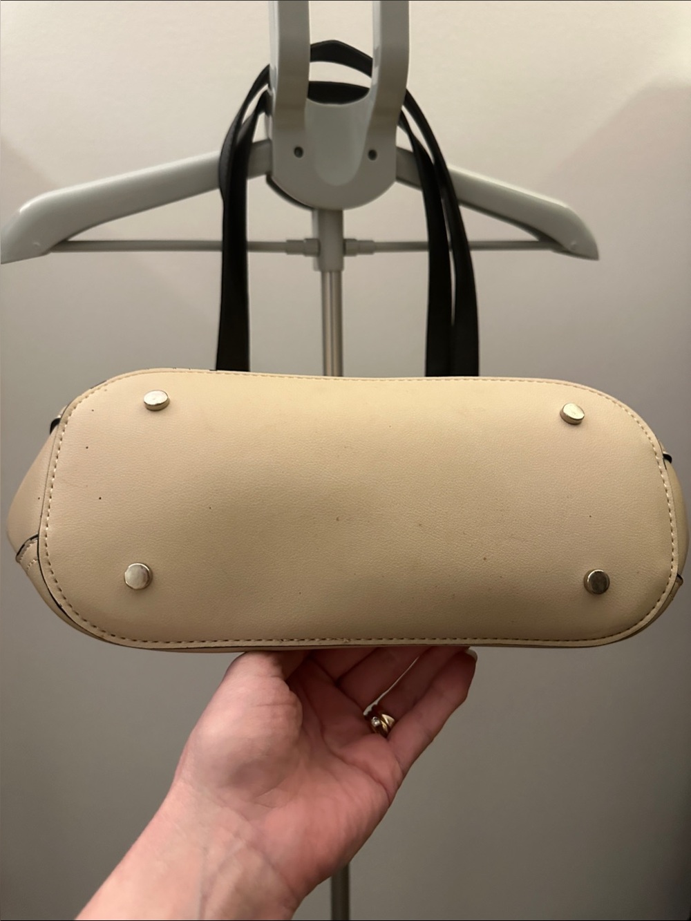 Cream and Black Two-Tone Tote Bag - Picture 7 of 10